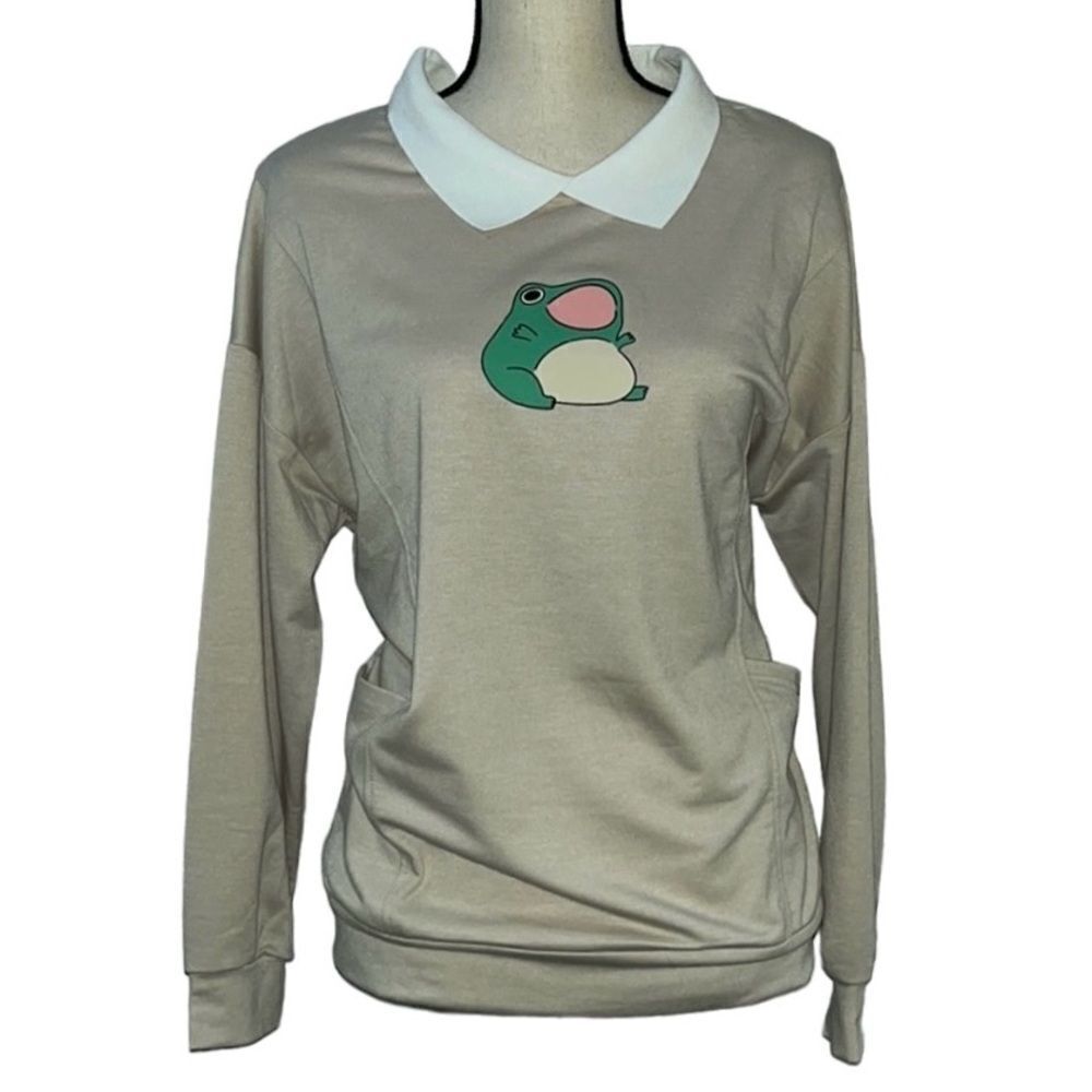 Oversized Women's Frog Pullover Sweatshirt